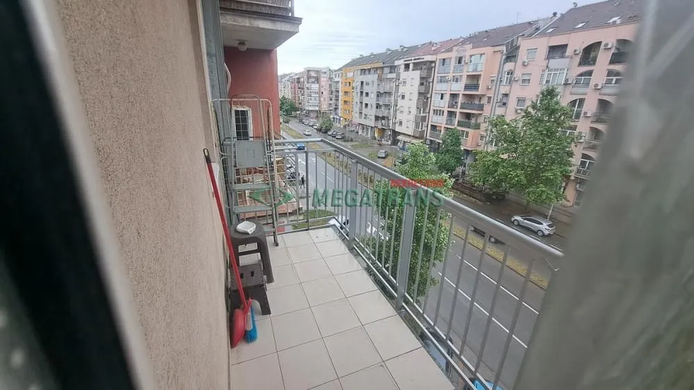 Izdavanje, jednosoban stan, 35m², Nova Detelinara, Novi Sad Sve Podlokacije