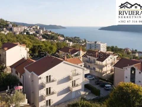 Prodaja, kuća, 297m², Topla, Herceg Novi - image 1