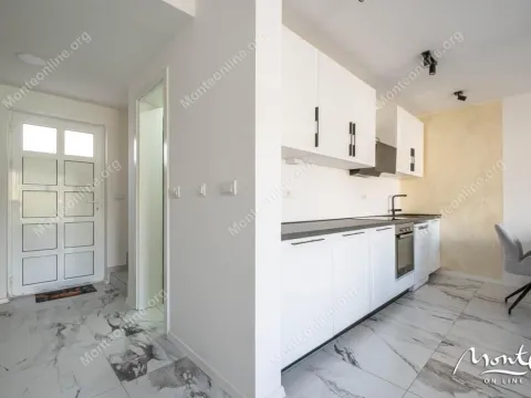 Sale, house, 100m², Đuraševići, Tivat - image 14