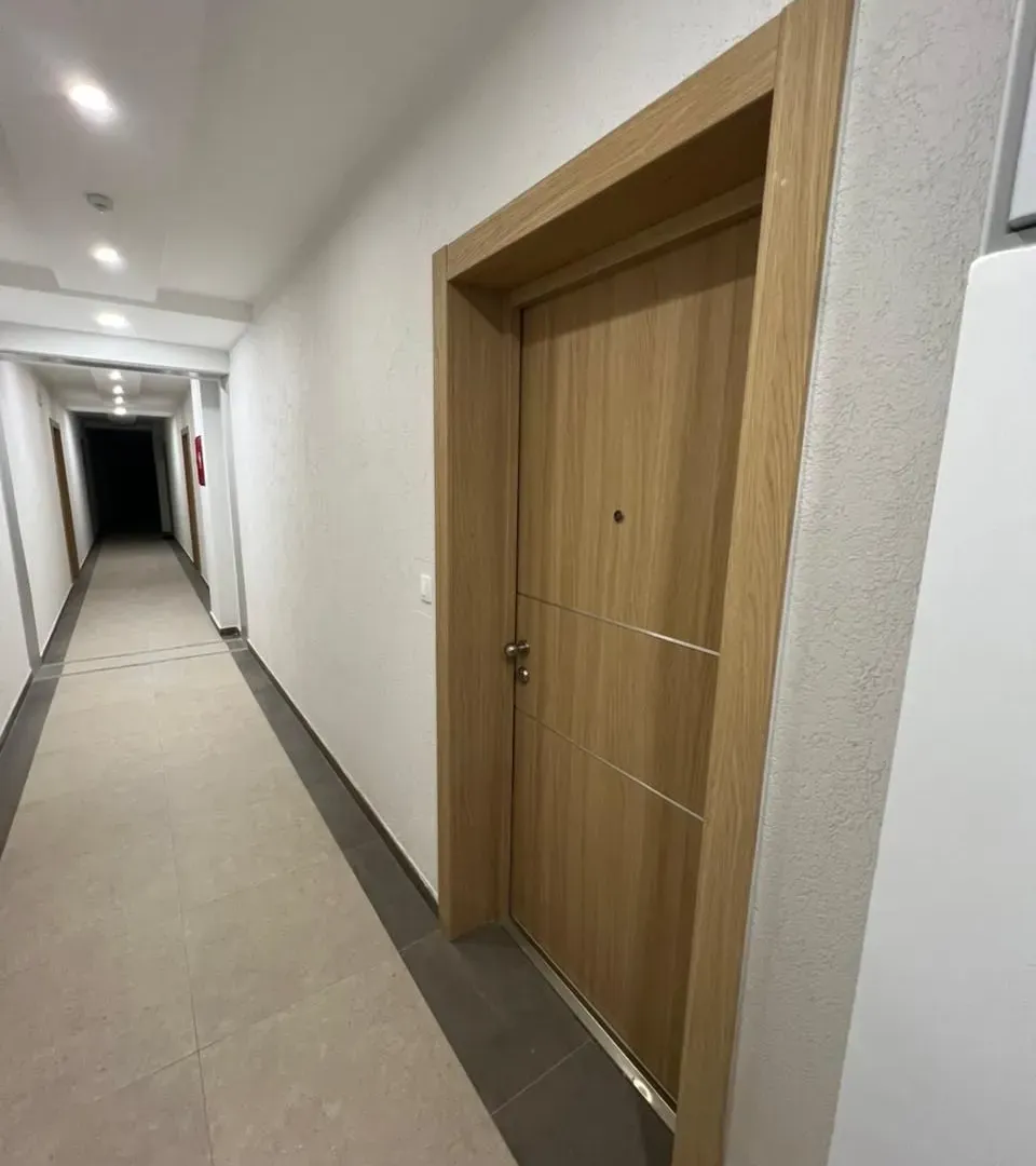 Izdavanje, dvosoban stan, 73m², Central Point, Podgorica