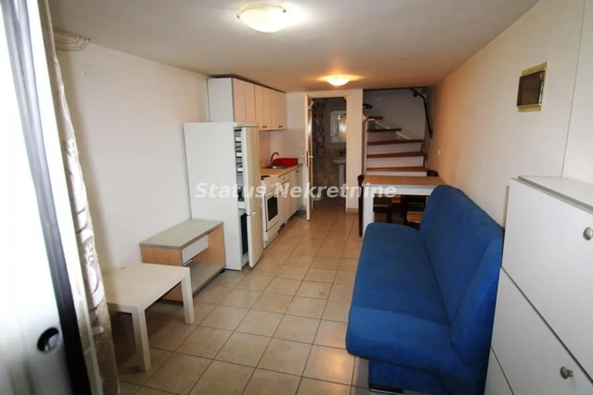 Prodaja, jednosoban stan, 31m², Nova Detelinara, Novi Sad Sve Podlokacije