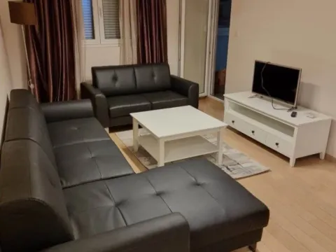 Izdavanje, dvosoban stan, 72m², City Kvart, Podgorica - image 5