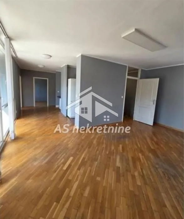 Izdavanje, trosoban stan, 73m², Novi Beograd Blok 22, Novi Beograd Sve Podlokacije