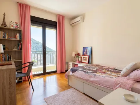 Sale, five bedroom apartment, 171m², Budva, Crna Gora - image 8