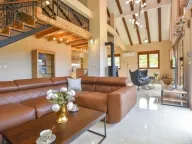 Izdavanje, kuća, 300m², Radanovići, Kotor - image 9