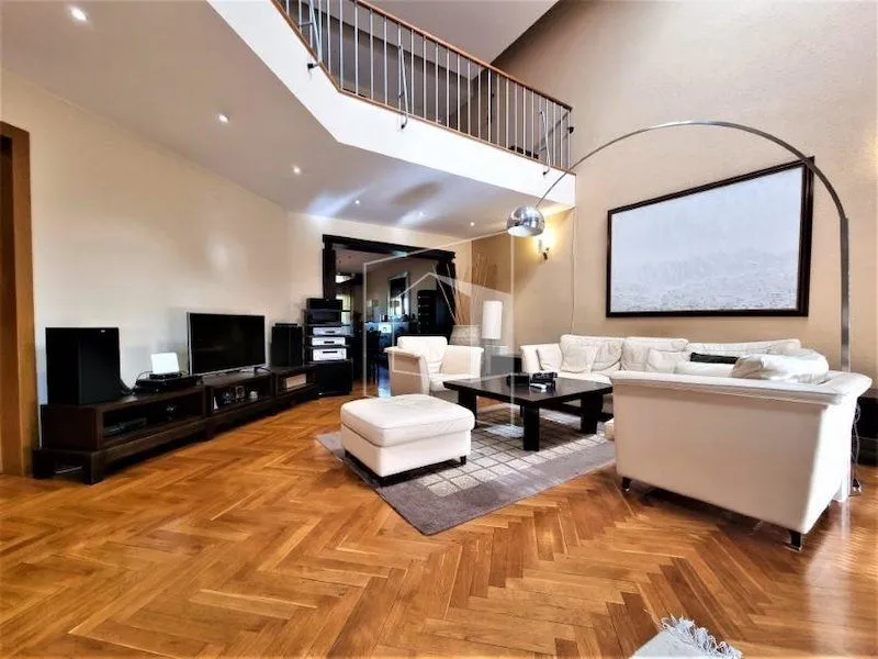 Prodaja, stan, 280m², Preko Morače, Podgorica