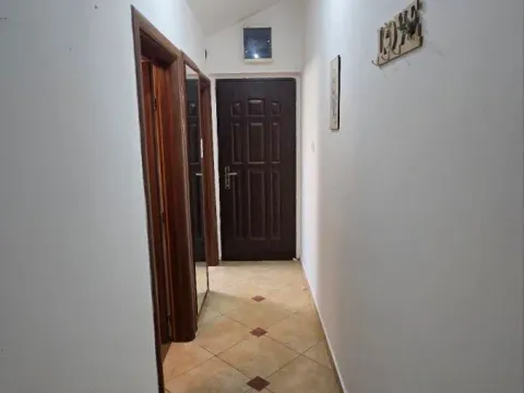 Prodaja, jednosoban stan, 41m², Blok 9, Podgorica - image 6