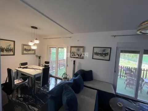 Prodaja, kuća, 145m², Ašanja, Pećinci - image 2