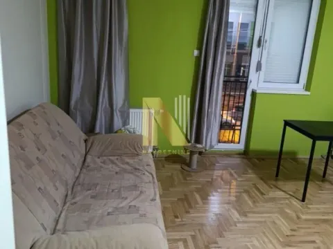 Izdavanje, jednosoban stan, 31m², Bulevar Evrope, Novi Sad Sve Podlokacije - image 3