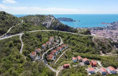 Stan in Markovići