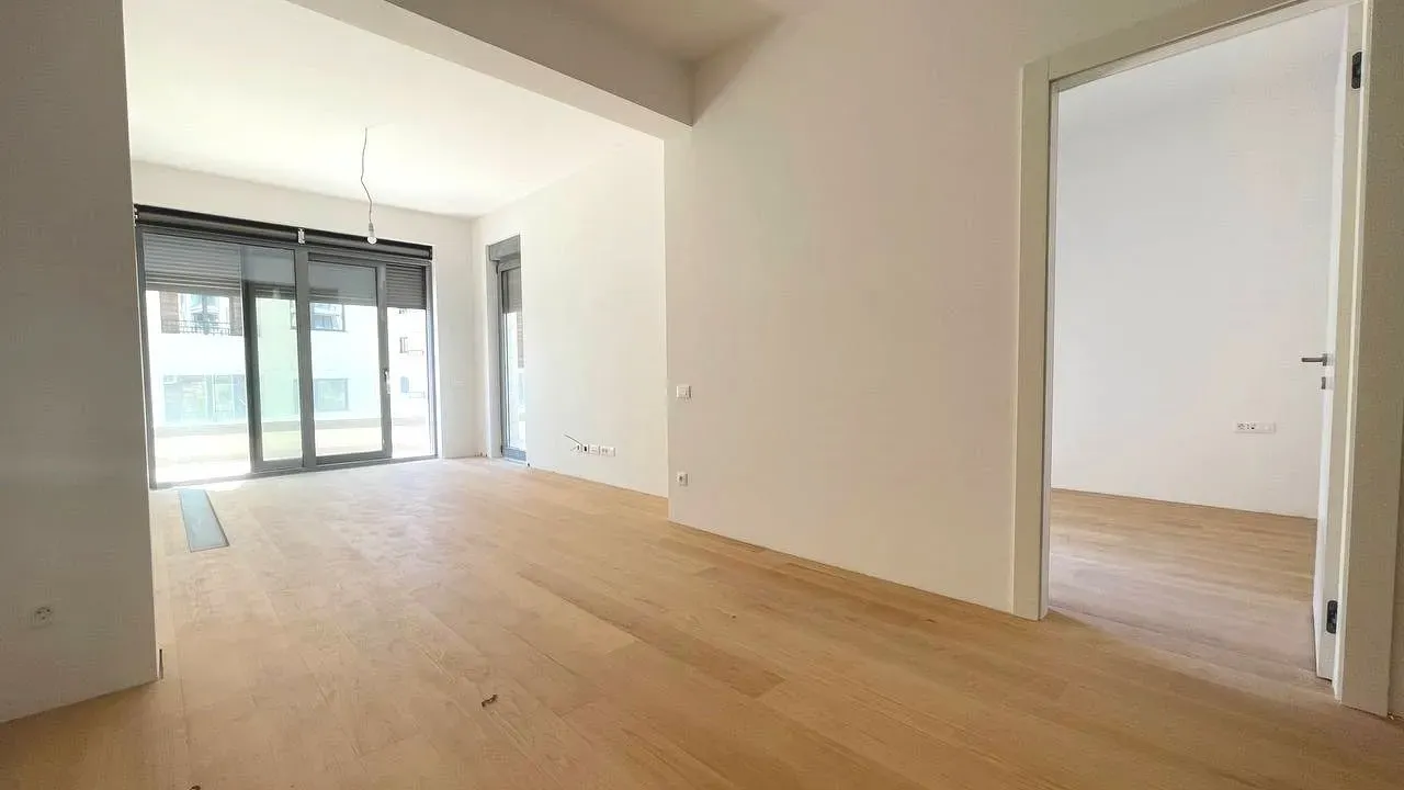 Prodaja, jednosoban stan, 64m², Bečići, Budva