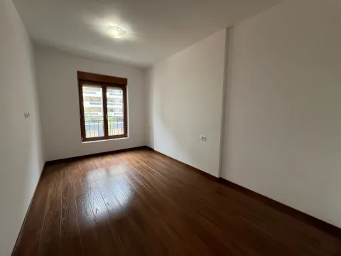 Rent, one bedroom apartment, 50m², Master Kvart, Podgorica - image 2