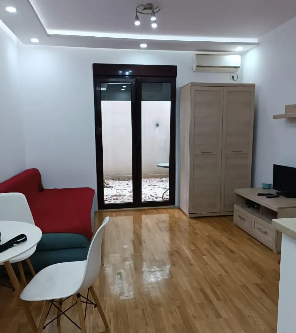 Sale, studio apartment, 29m², Podmaine, Budva