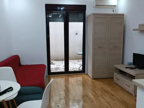 Sale, studio apartment, 29m², Podmaine, Budva - image 2