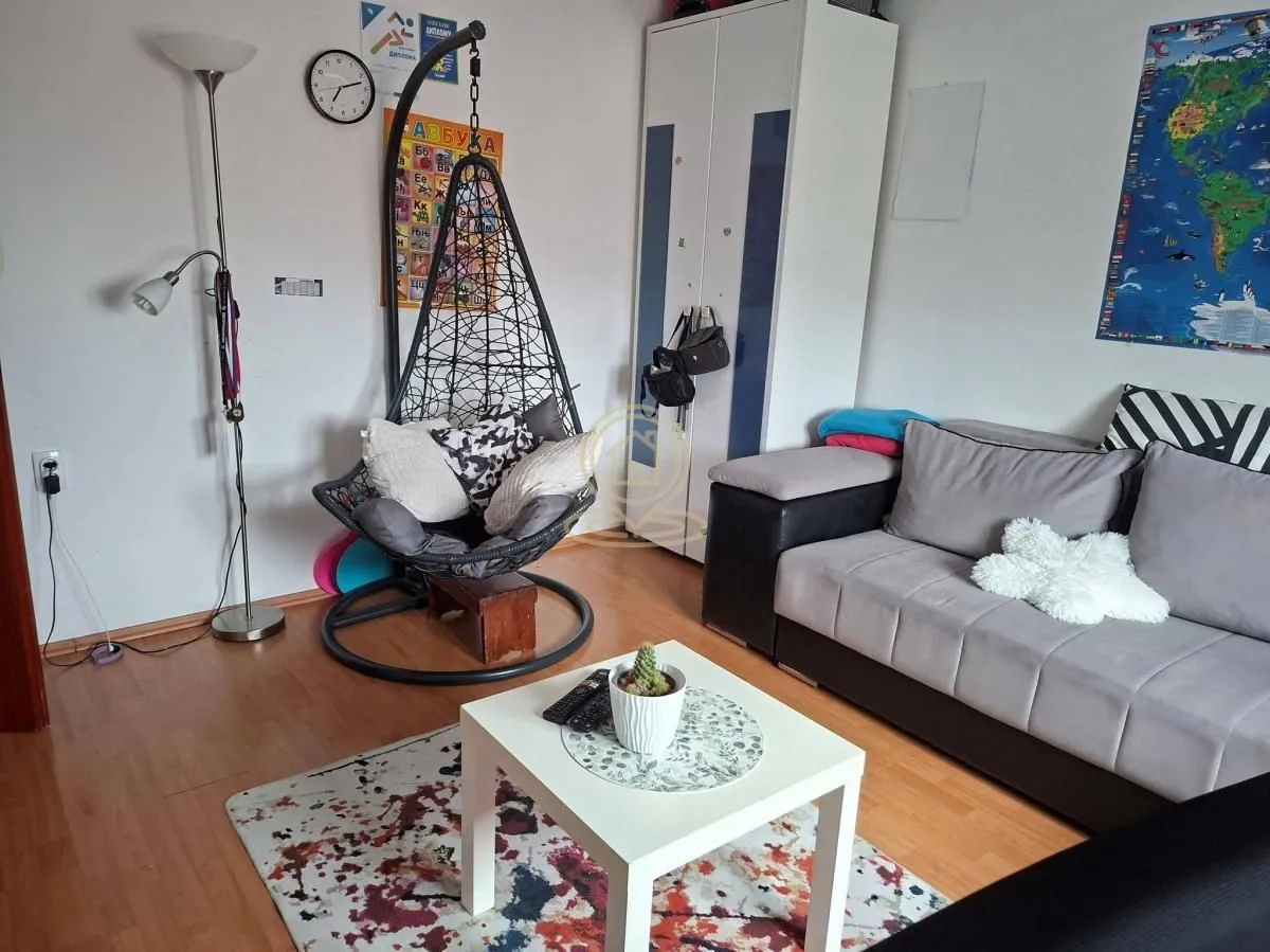 Sale, three bedroom apartment, 70m², Medijana, Niš