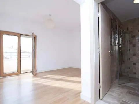 Prodaja, dvosoban stan, 96m², Budva, Crna Gora - image 10