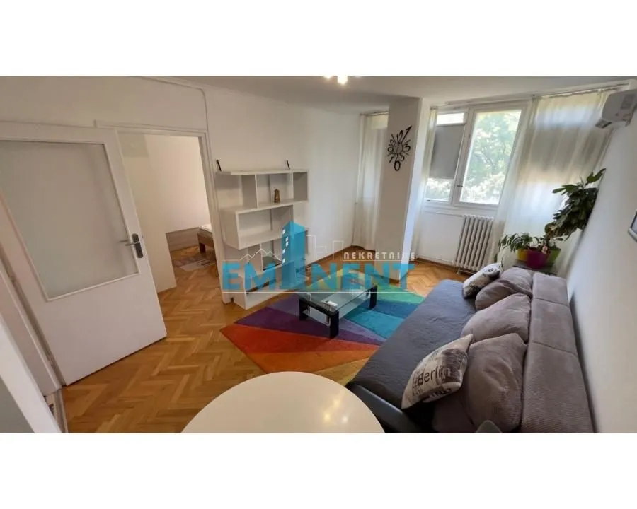 Izdavanje, dvosoban stan, 42m², Stari Merkator, Novi Beograd Sve Podlokacije