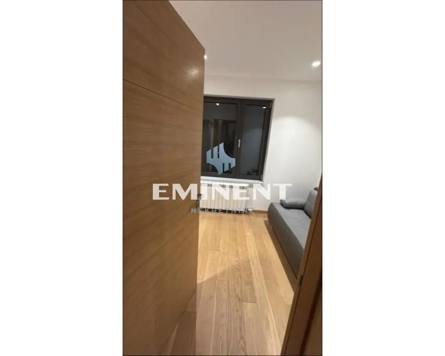 Rent, three bedroom apartment, 65m², Stari Grad, Beograd