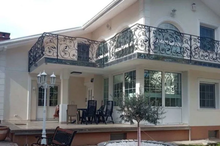 Sale, house, 250m², Novi Banovci, Stara Pazova