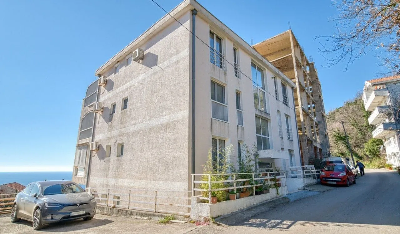 Sale, two bedroom apartment, 75m², Seoce, Budva