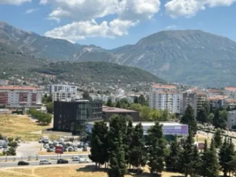 Stan-na-dan, garsonjera, 40m², Centar, Bar - image 5