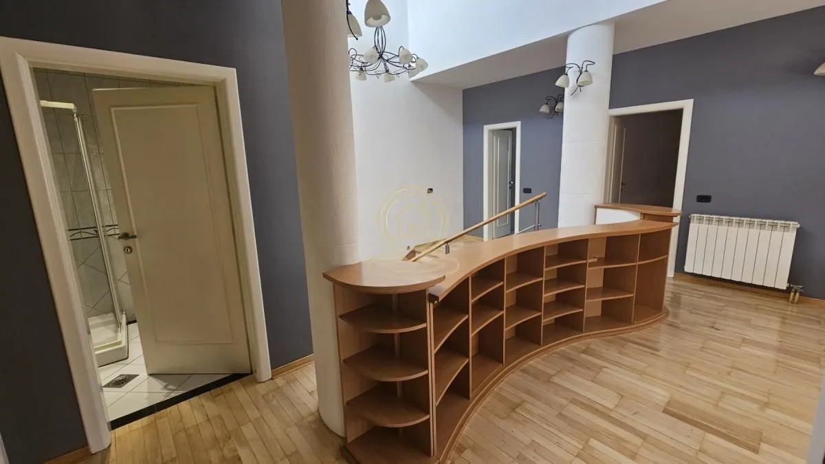 Rent, office space, 200m², Zemun Novi Grad, Zemun Sve Podlokacije
