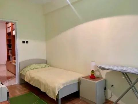 Izdavanje, dvosoban stan, 76m², Centar, Podgorica - image 4