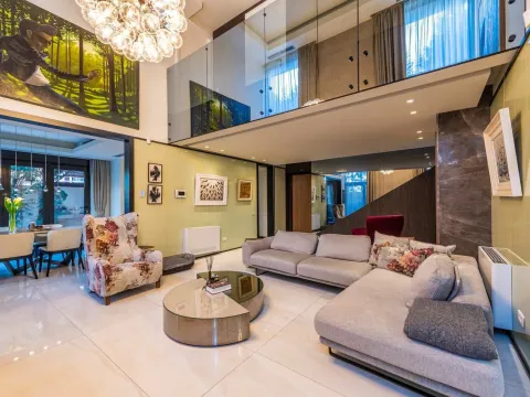 Sale, three bedroom apartment, 200m², Podgorica, Crna Gora - image 10