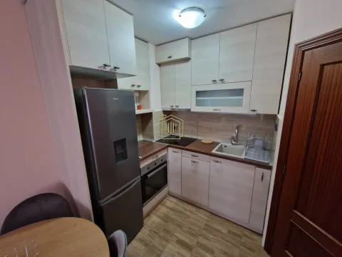 Izdavanje, dvosoban stan, 55m², Podgorica, Crna Gora - image 3