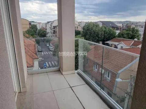 Prodaja, trosoban stan, 75m², Lekino Brdo, Voždovac Sve Podlokacije - image 9