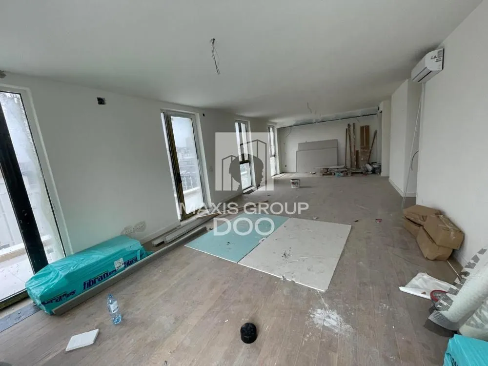 Prodaja, četvorosoban stan, 224m², Savski Venac, Beograd