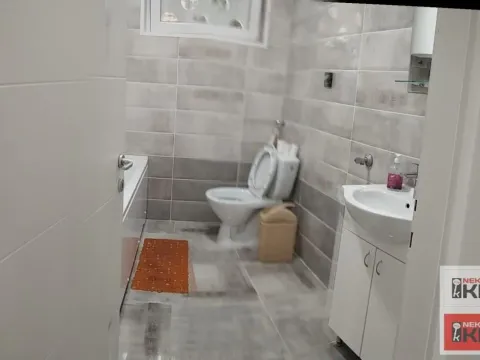 Izdavanje, dvosoban stan, 45m², Grbavica, Novi Sad Sve Podlokacije - image 10