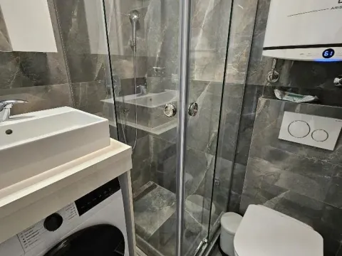 Izdavanje, jednosoban stan, 34m², Stari Grad, Beograd - image 15