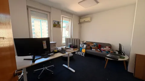 Rent, office space, 85m², Arena, Novi Beograd Sve Podlokacije - image 17