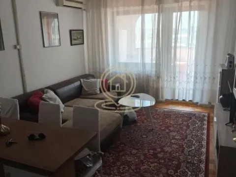 Izdavanje, dvosoban stan, 50m², Sajmište, Novi Sad - image 2