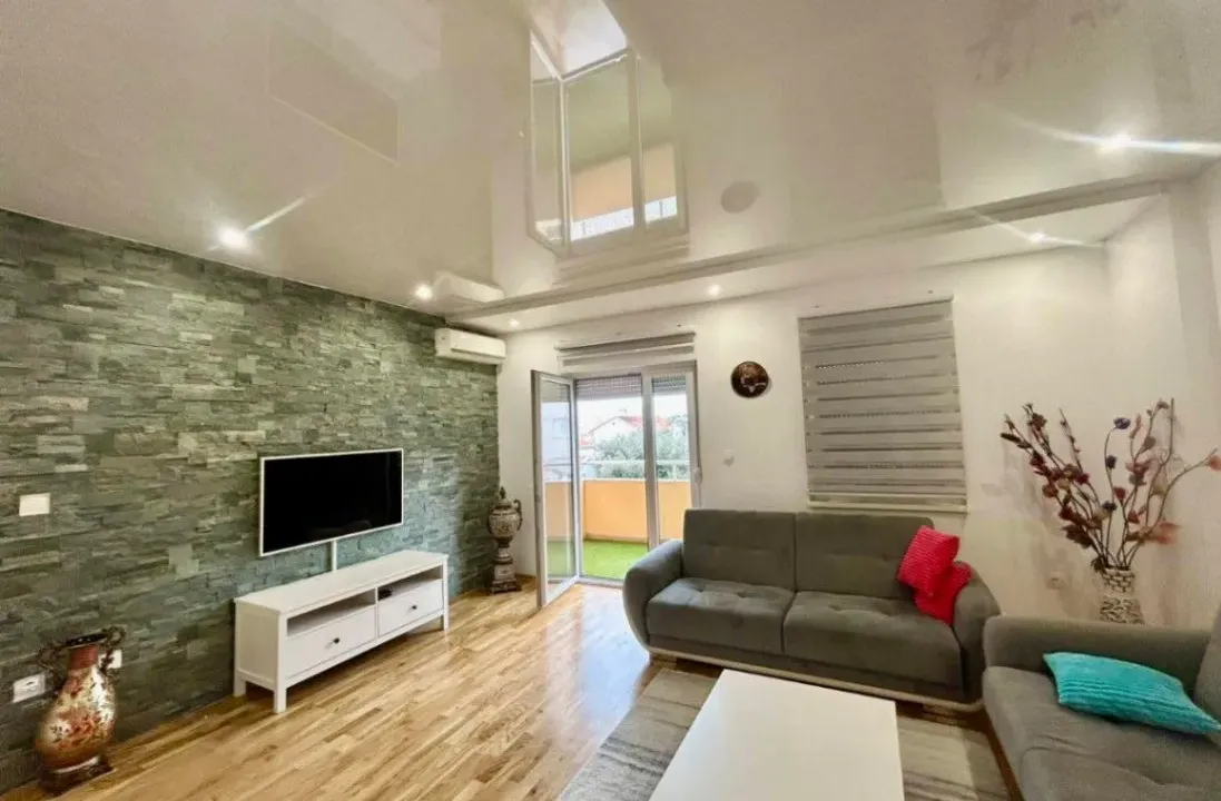 Prodaja, jednosoban stan, 60m², Ilino, Bar