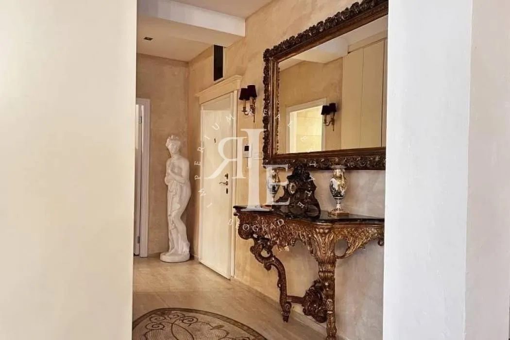 Izdavanje, dvosoban stan, 70m², Stari Grad, Beograd
