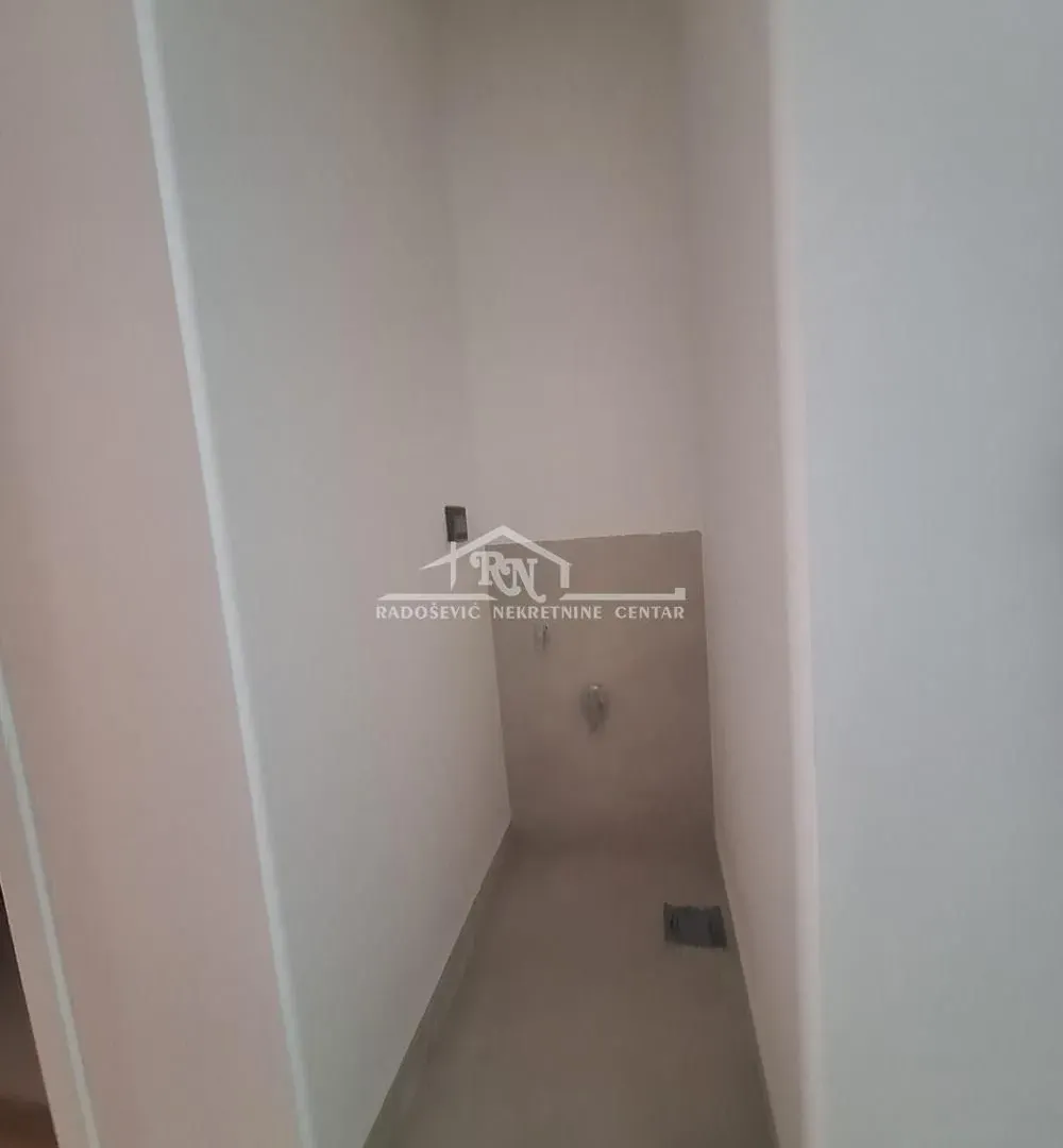 Sale, two bedroom apartment, 78m², Zvezdara Sve Podlokacije, Beograd