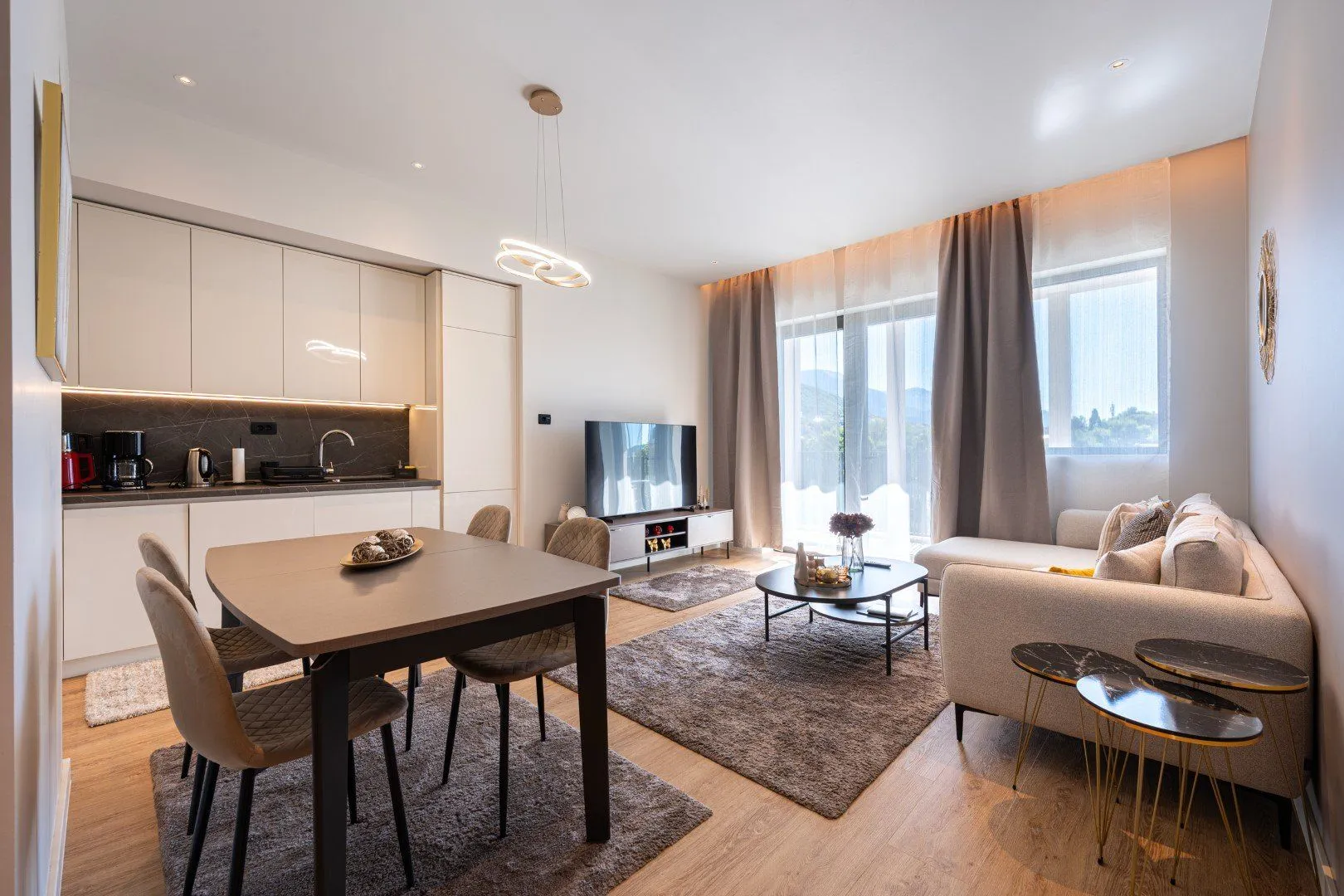 Prodaja, dvosoban stan, 89m², Porto Montenegro, Tivat