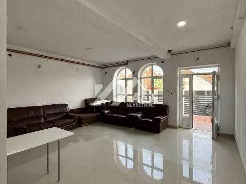 Rent, office space, 93m², Adice, Novi Sad Sve Podlokacije - image 4