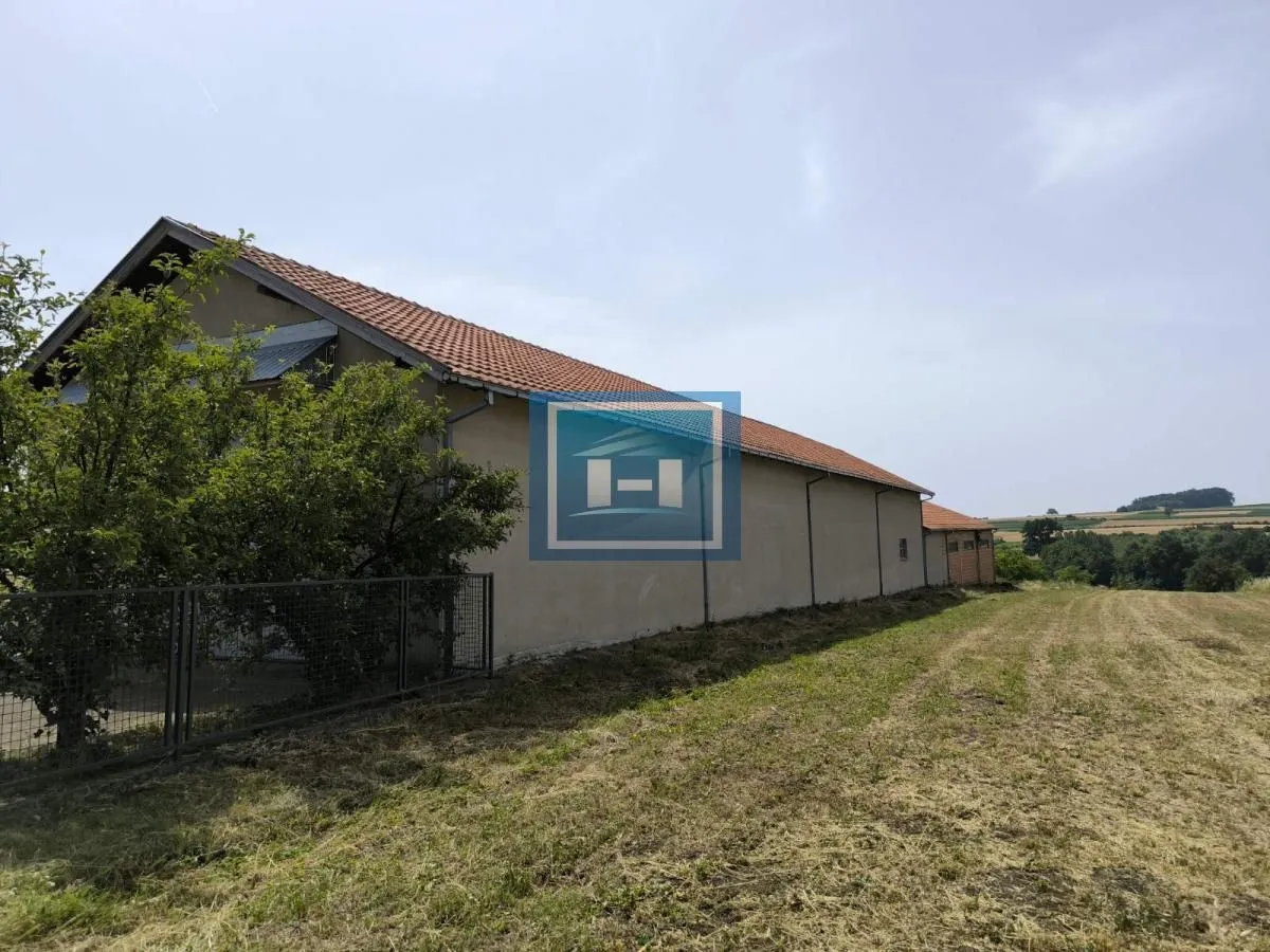Sale, office space, 570m², Stubica, Paraćin