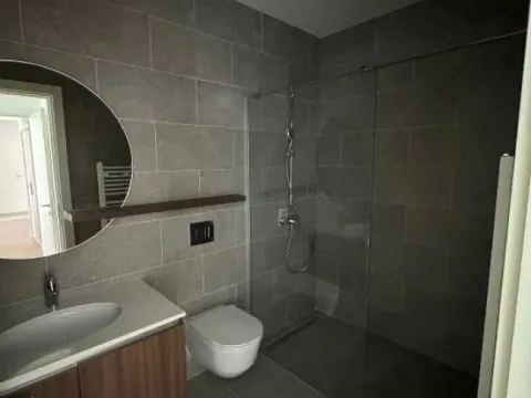 Izdavanje, dvosoban stan, 79m², Savski Venac, Beograd - image 7