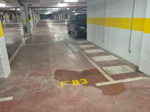 Rent, parking/garage, 18m², Central Point, Podgorica - image 2
