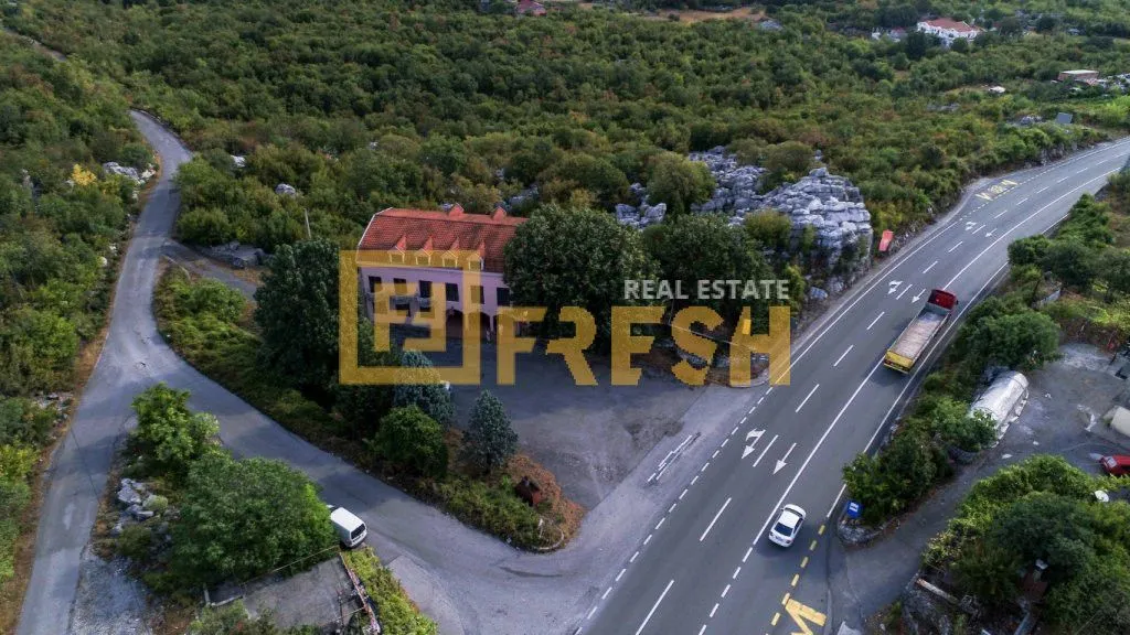 Sale, house, 600m², Ostalo, Podgorica