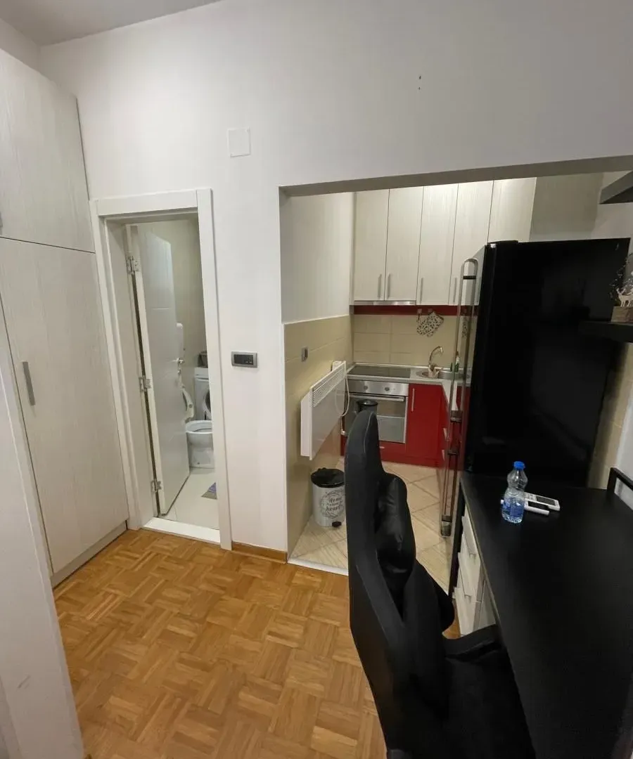 Rent, studio apartment, 22m², Centar, Novi Sad