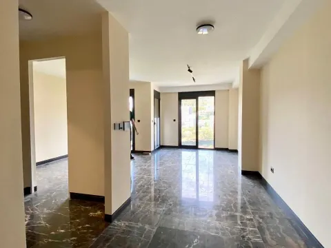 Sale, one bedroom apartment, 46m², Zagorič, Podgorica - image 10