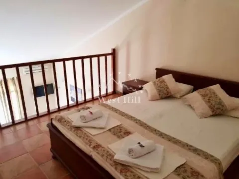 Prodaja, ugostiteljski objekat, 600m², Bečići, Budva - image 4