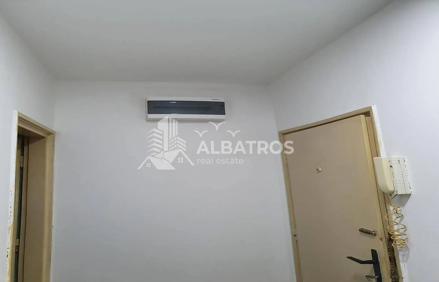 Prodaja, stan, 27m², Centar, Bar