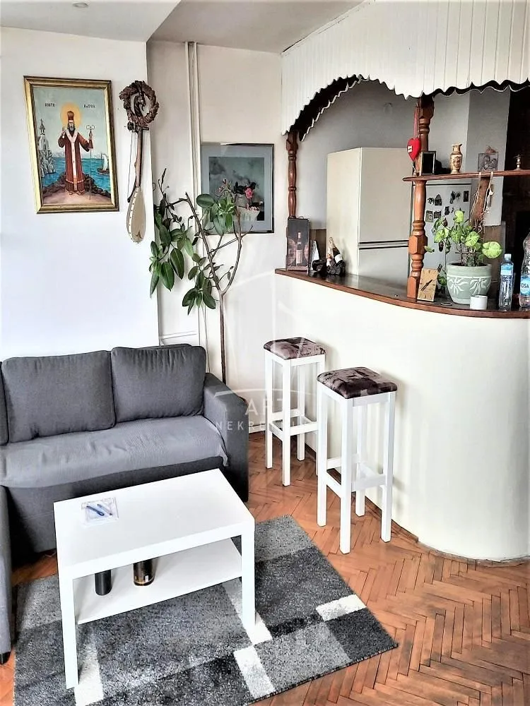 Sale, four bedroom apartment, 105m², Medaković Sve Podlokacije, Beograd