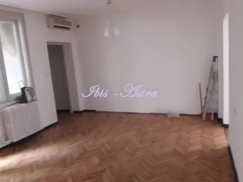Izdavanje, trosoban stan, 70m², Stari Grad, Beograd - image 3